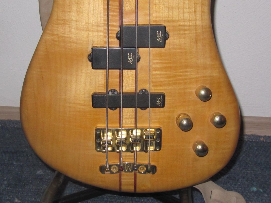 15 Body front.jpg