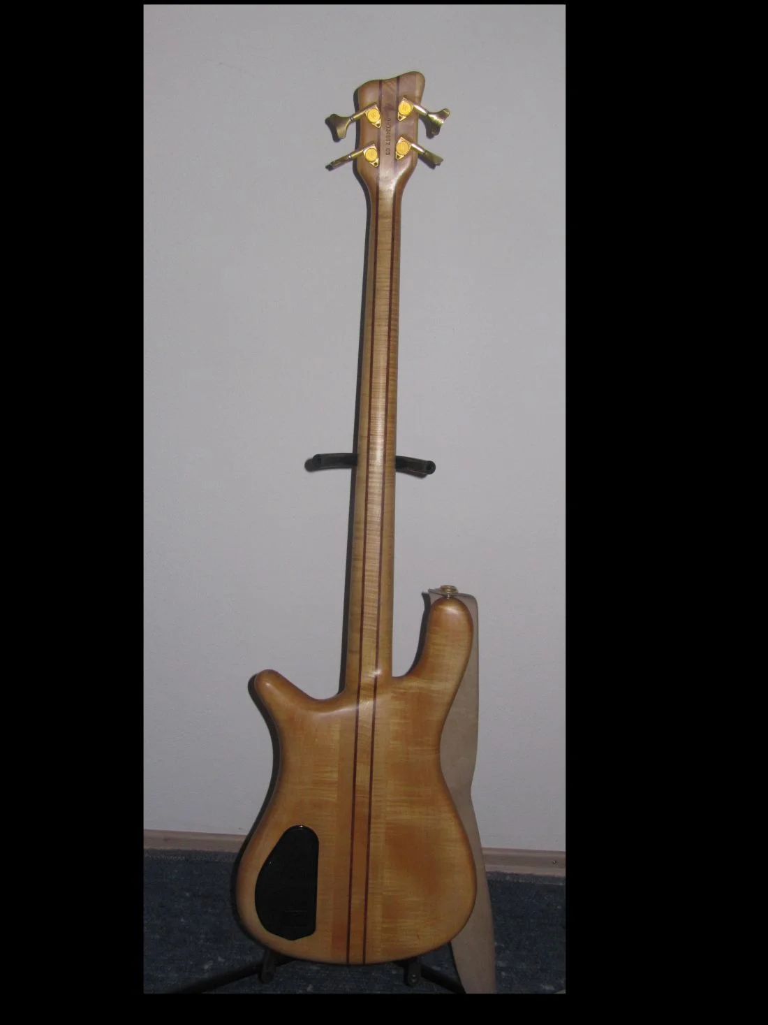 15 Senkrecht hinten.webp