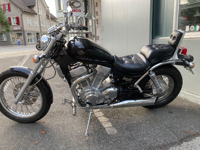 194227-SUZUKI-VS-1400-G-Intruder.jpg