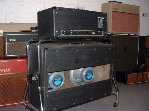 1967-vox-defiant-amplifier-2x12-cab_360_ff81245a68ee22b31d41ea0c4c000562.jpg