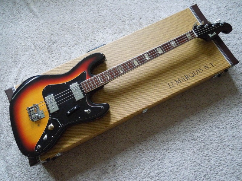 1970sIbanez2030Bass1.jpg