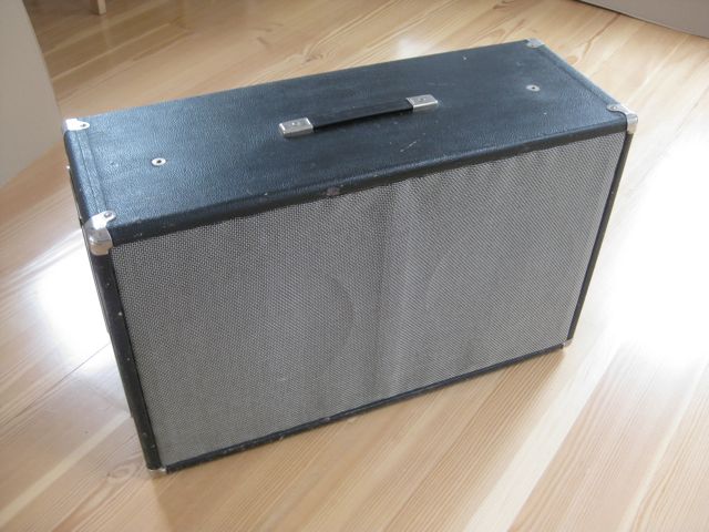 1Bassman_Box_schwarz.jpg
