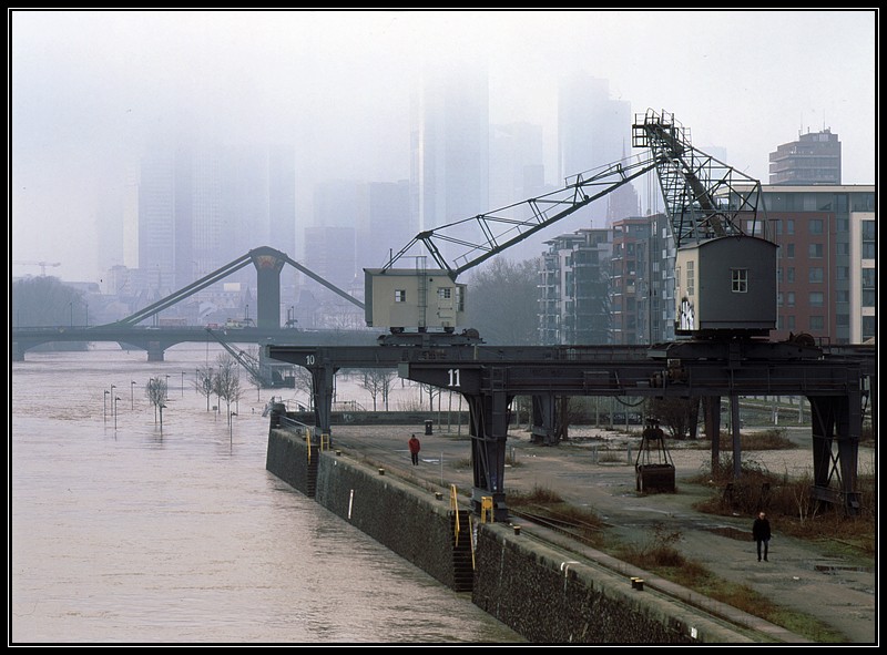 20110117-Hochwasser in FFM 02.jpg