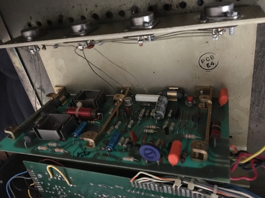 370_poweramp_side_view.jpg