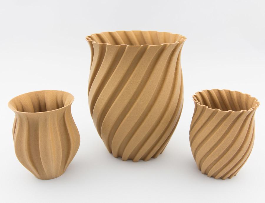 3dp_wouldwood_PolyWood_vase-e1449887934154.jpg