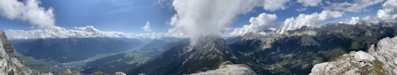 4C239030-0ED2-4DC1-A371-B87B04601177.jpeg