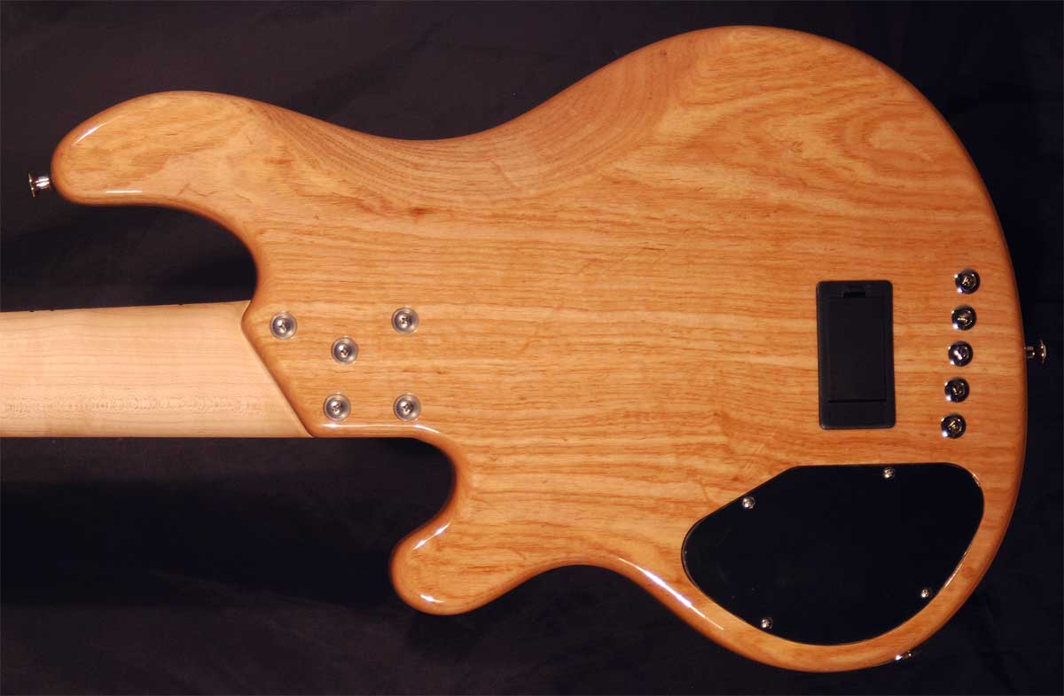 5594_CLARO_WALNUT_MPL_7379_Back.jpg