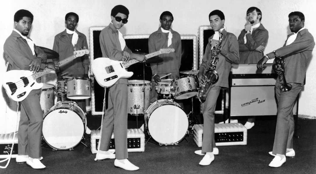 636181028077876812-The-Bar-Kays-3239824.jpeg