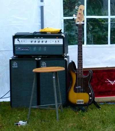 ampeg rig & p bass.webp