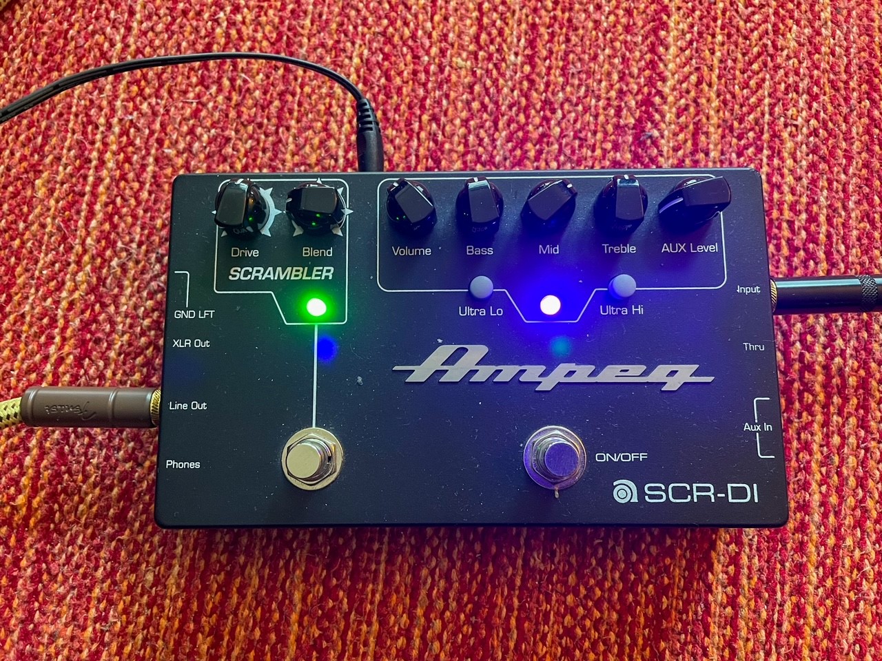 Ampeg_SCR-DI.jpg