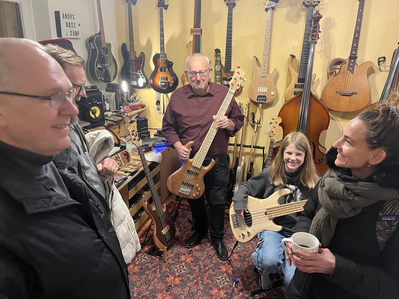 Anyds Bass Camp Weihnachtsfeier 25 1.jpeg