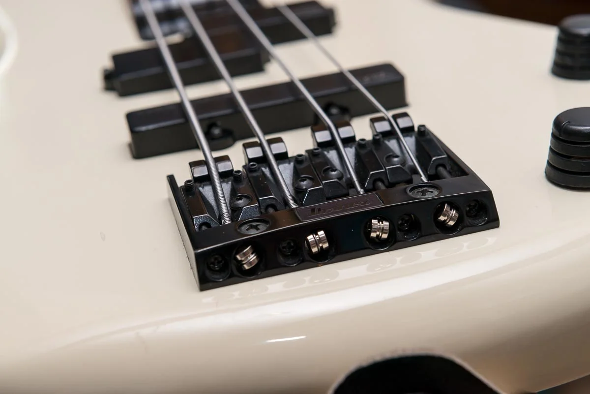 bass (0002 von 0004).webp