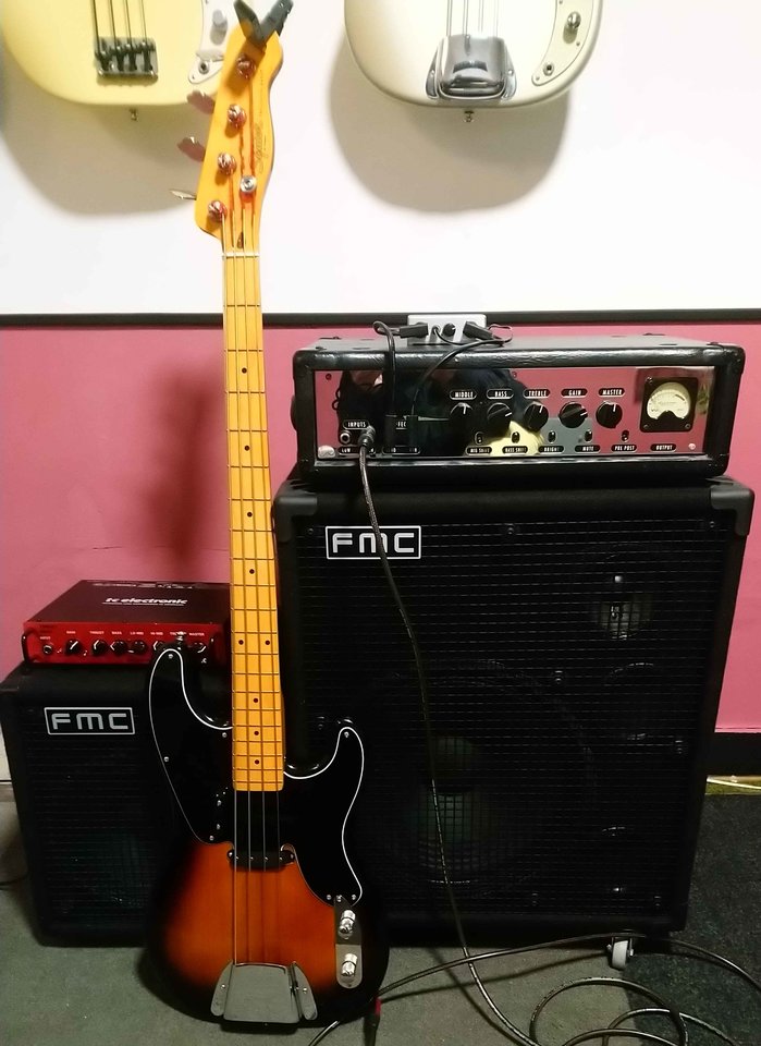 Bass Amp1.jpg