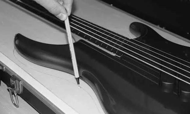 DIY-Restauration: Custom Bass Case  