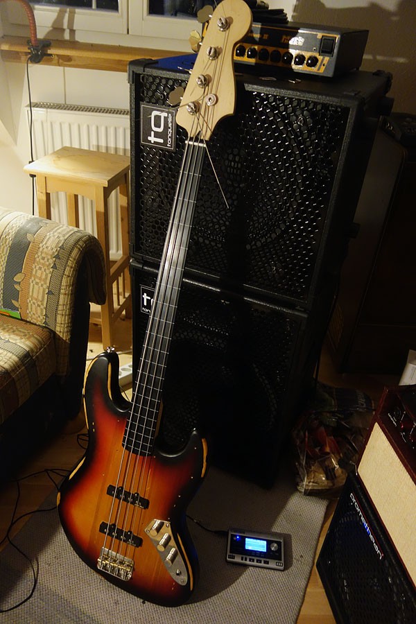 Bass fertig_600.jpg