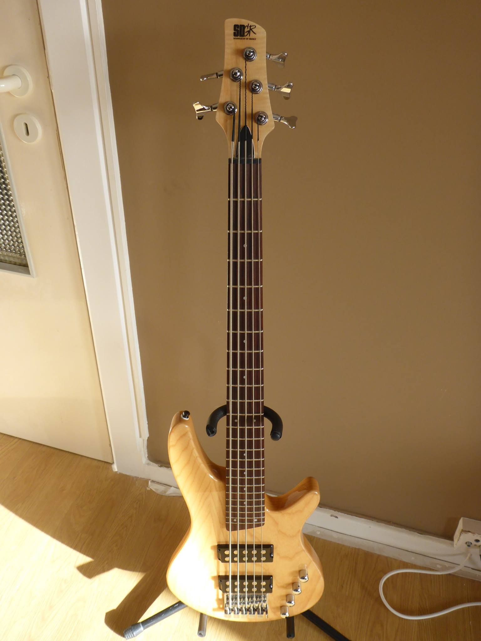 Bass.jpg