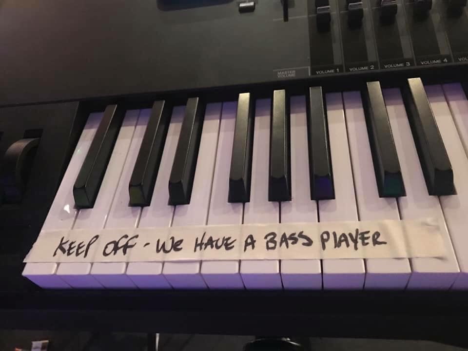 bass player03.jpeg