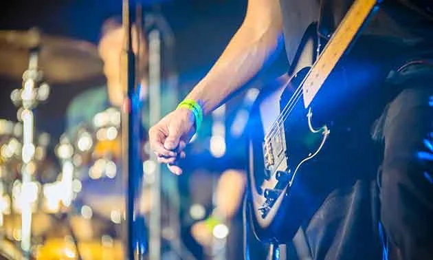 Praxis: Zugentlastung am Klinkenkabel