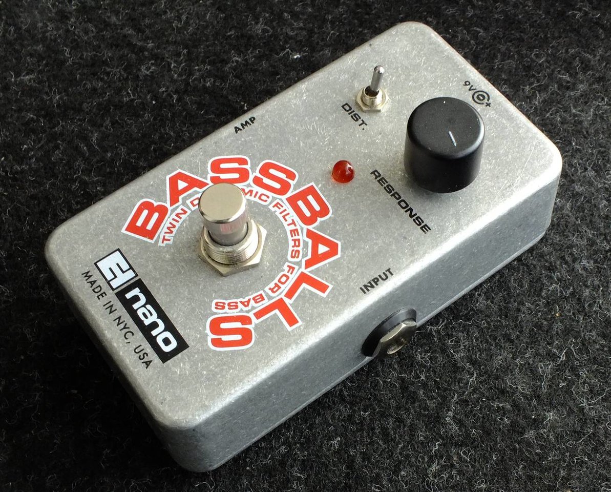 bassballs0.jpg