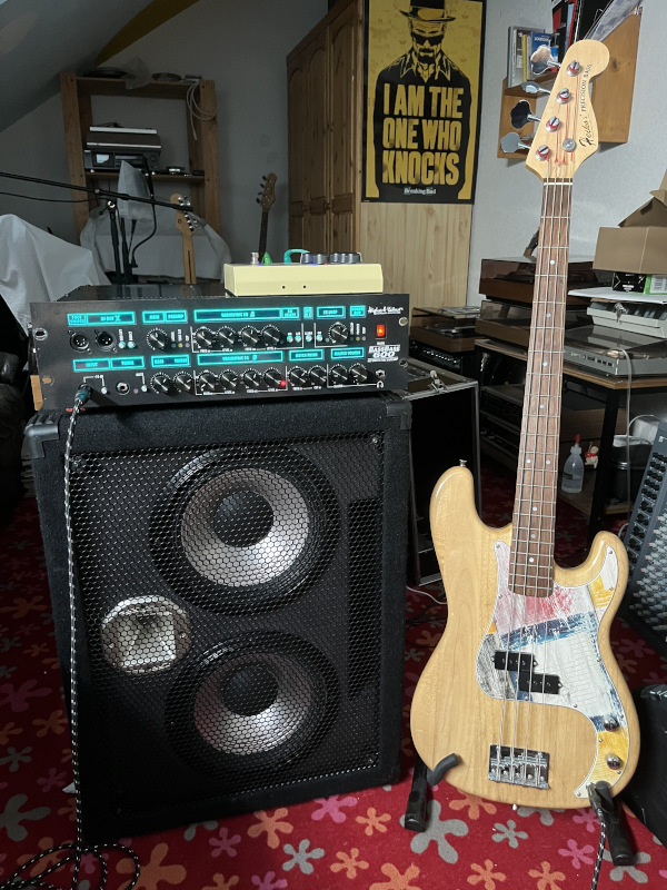BassBase.JPG