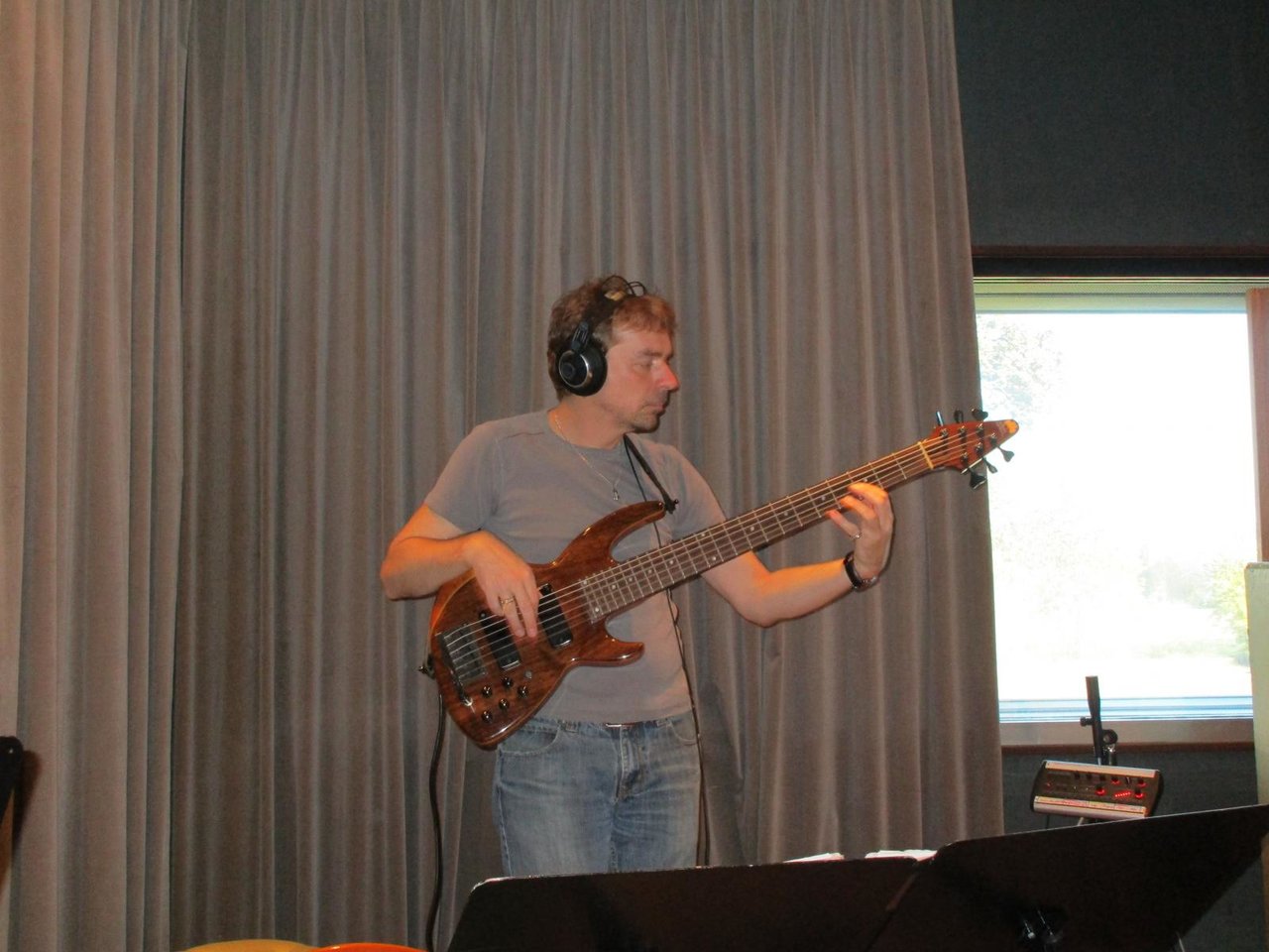 bassix4.JPG