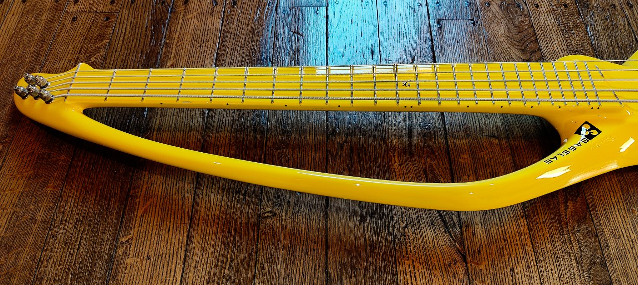 BassLab L-Bow V October 2000 (3).jpg