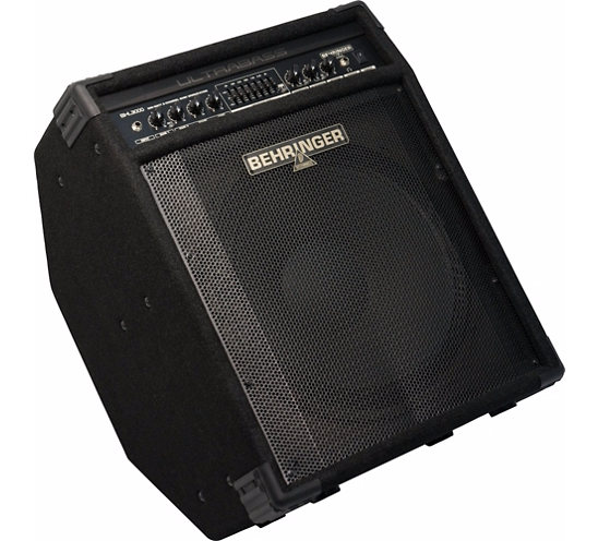 behringer_bxl3000_bass_amplifier.png