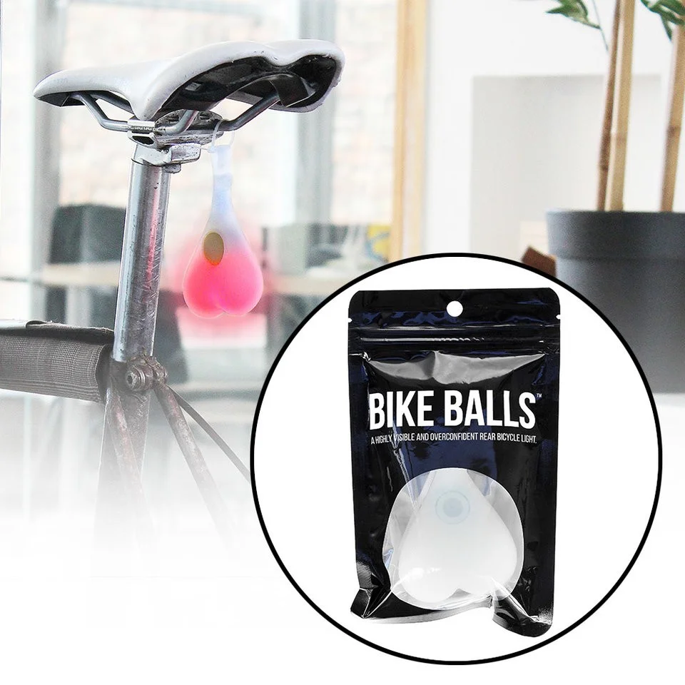 bike-balls-fahrradbeleuchtung-mit-eiern-2324.webp