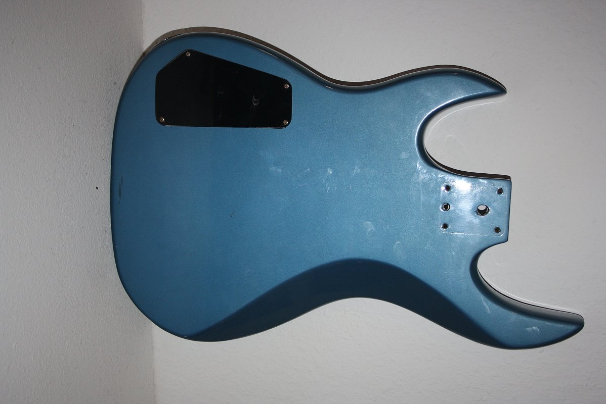 bluebass2.jpg