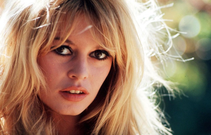Brigitte-Bardot-physical-beauty-37708428-809-518.jpg