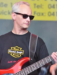 C__Data_Users_DefApps_AppData_INTERNETEXPLORER_Temp_Saved Images_20090717_QB_OA_bs2.webp