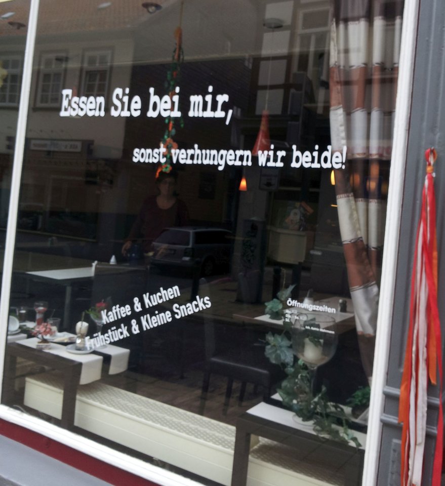 cafe.jpg