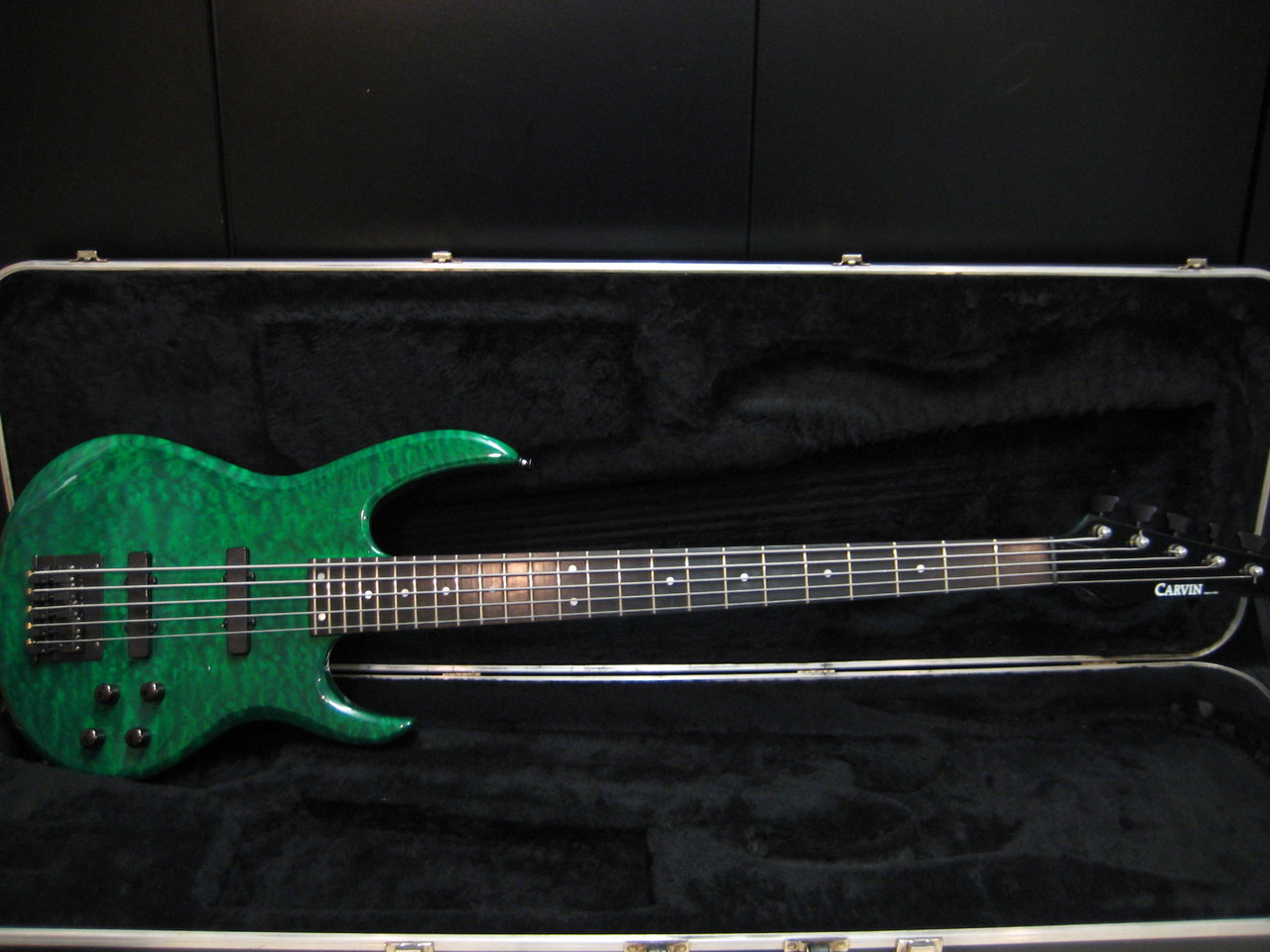Carvin Full 2.jpg