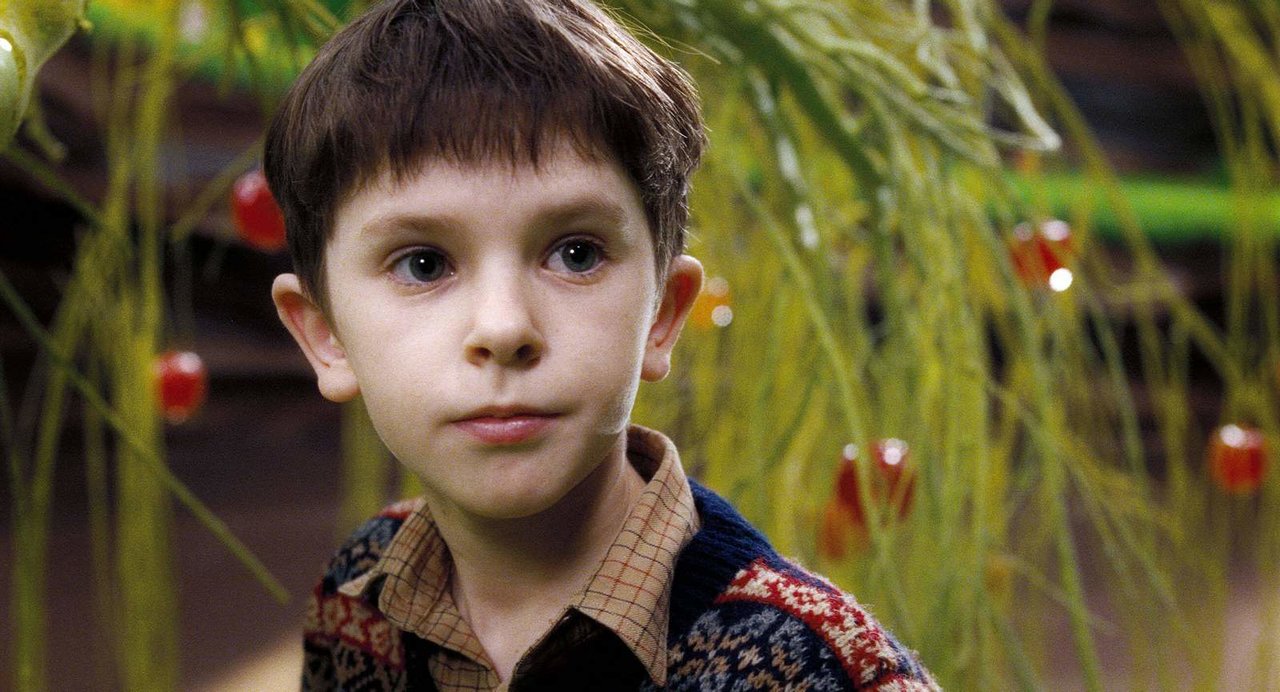 charlie-und-die-schokoladenfabrik-freddie-highmore-heute,id=a1d16a5a,b=intouch,w=1600,rm=sk.jpeg