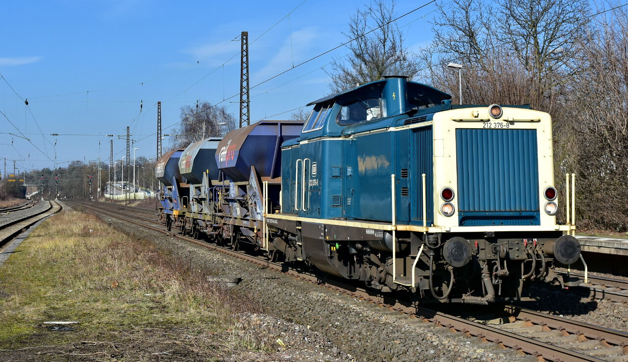D72_9703a.JPG