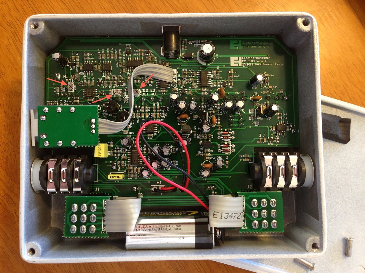 deluxe-big-muff-pi-gutshot-fcbf8b8b.jpg.faca094a784cb9c0268324421c20e96f.jpg