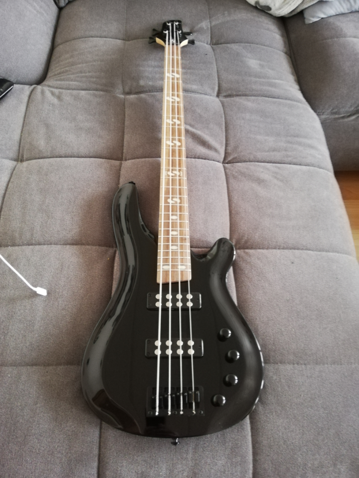 E-Bass.png