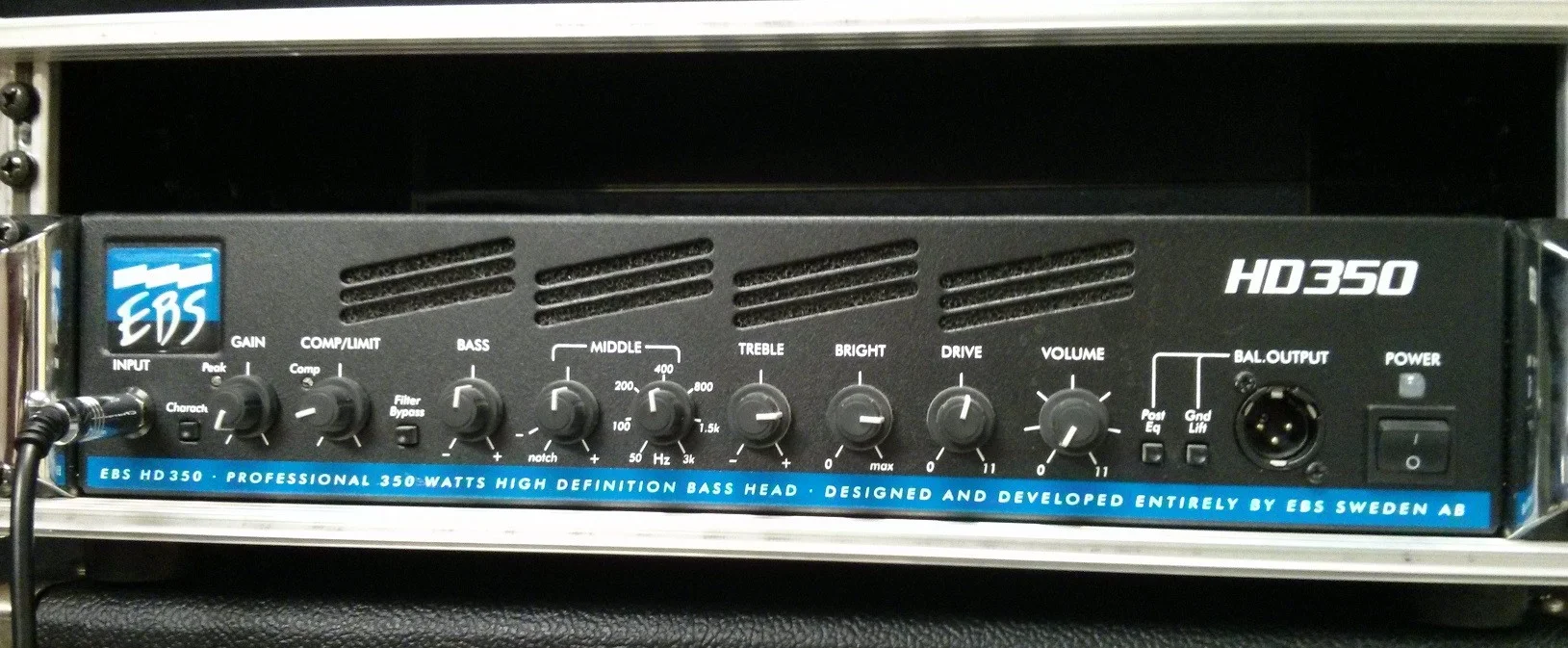 EBSHD350_Front_02.webp