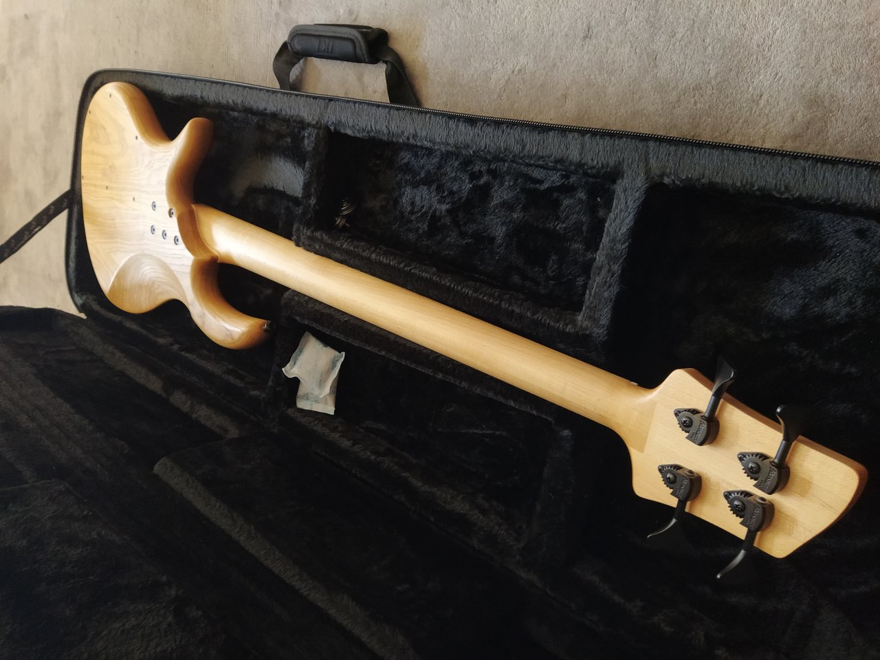 Elrick Evolution Gold 4 (8).jpg