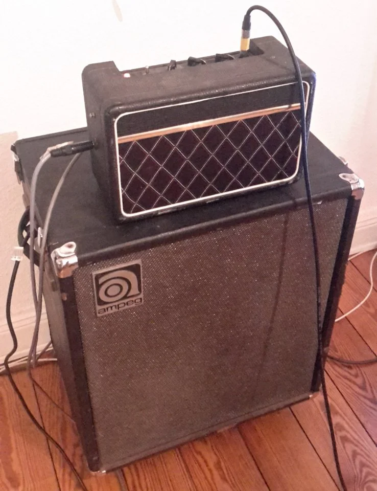 Escort+Ampeg.jpg