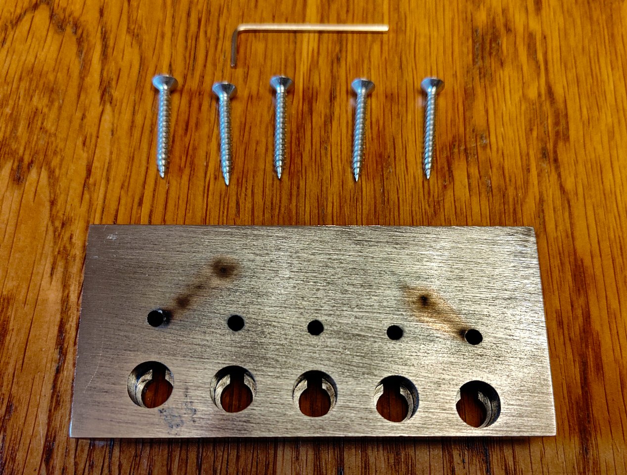 ETS Tuning Fork Bass 5 Big Rounded Chrome (6).jpg