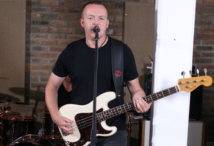 Fender 1.jpg