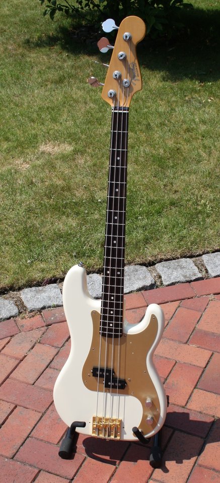 Fender 2.JPG