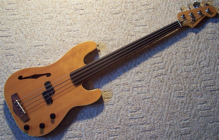 Fender AE.jpg