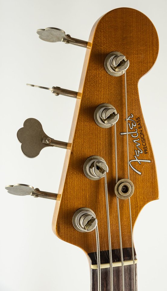 fender-custom-shop-60s-precision-bass-jrn-relic-aged-black-roasted-neck-[5]-25578-p-2.jpg