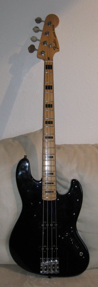 Fender Jazz-Bass.JPG