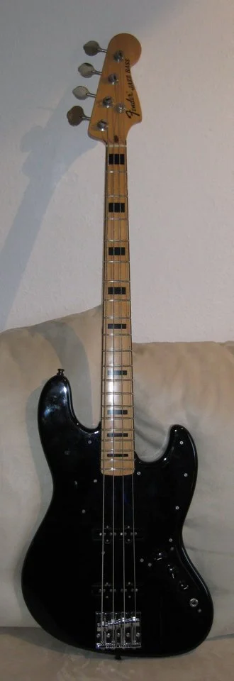 Fender Jazz-Bass.webp