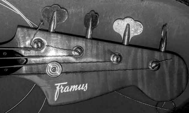 framus-vintage-bass-1974.jpg