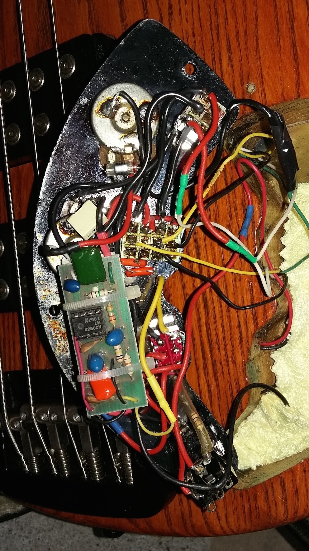 G&L Elect.jpg