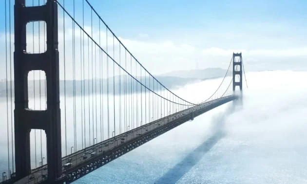 Saitenhöhe einstellen